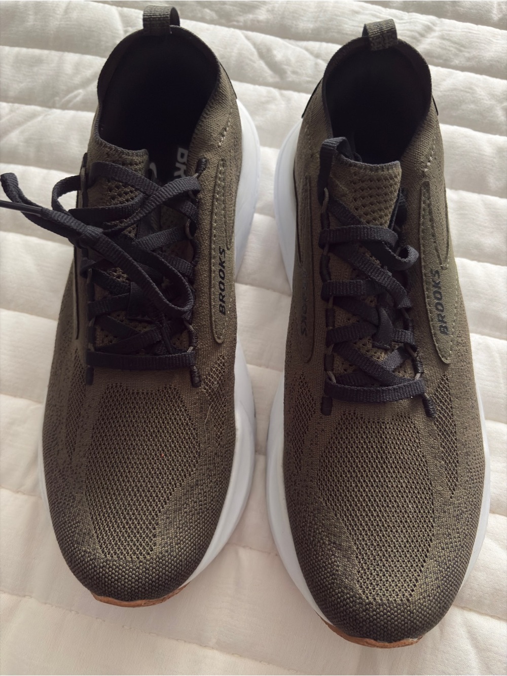 Brooks woman Olive Green Athletic Running Sneakers with Black Laces